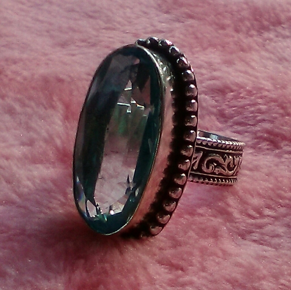 Stunning Aqua Marine Size 8 Statement Ring - Picture 6 of 8